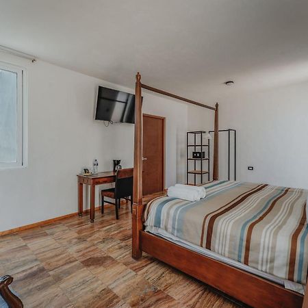 Habitacion Privada, 5 Min Catedral Merida Ngoại thất bức ảnh